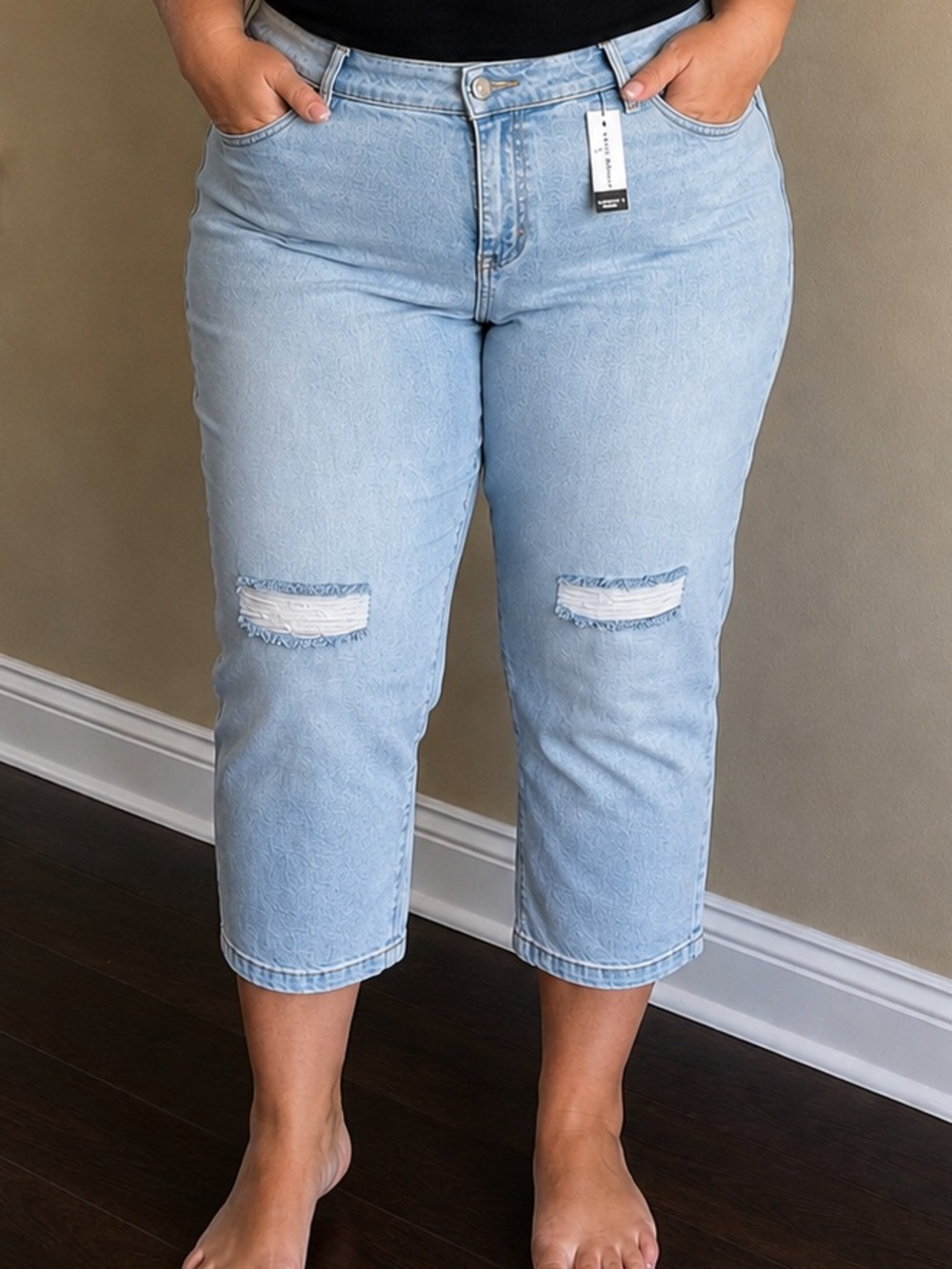 Lane Bryant Signature Fit Straight Crop Jean jeans 28P 28 petite magic waistband